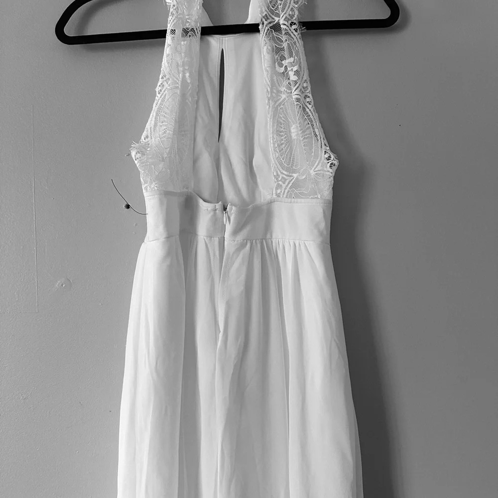 Lulus My Beloved Lace Maxi Dress Women Small White Keyhole Open Back Layer NWOT - Picture 3 of 5